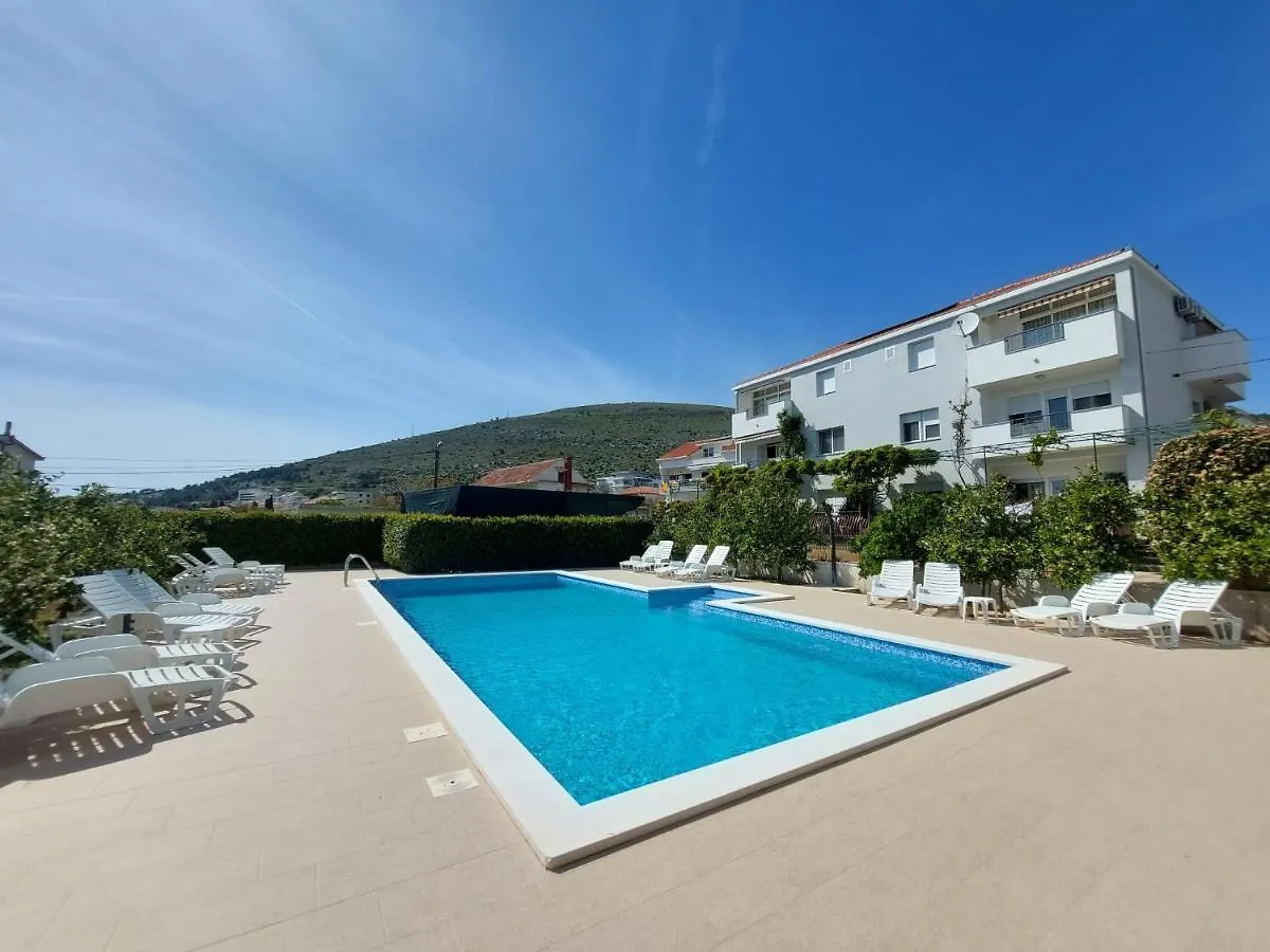 Apartments Zulim Trogir