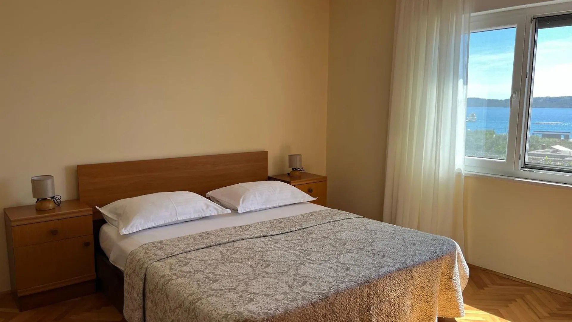 Apartments Zulim Trogir Kroatien