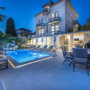 Luxury , Crikvenica Kroatien